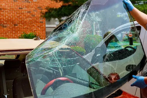 Auto Glass Repair Lynwood CA - Get Premium Windshield Repair and Replacement Solutions with Hawthorne Auto Glass